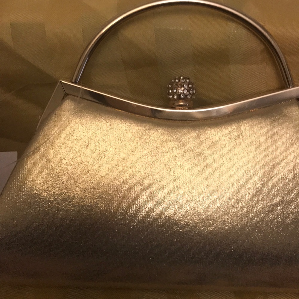 Purse - Picture 2 of 2